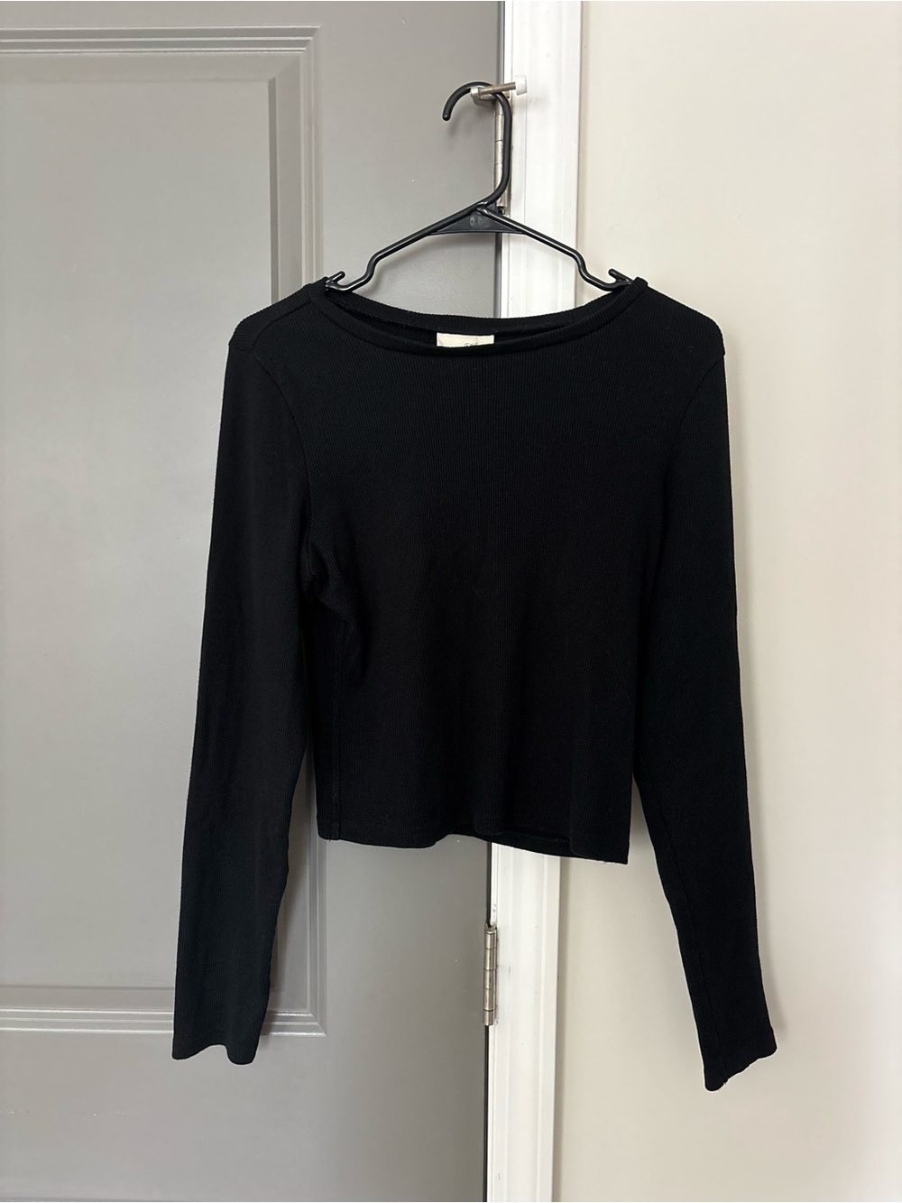 NWOT Universal Thread Ribbed Crop Long Sleeve Top